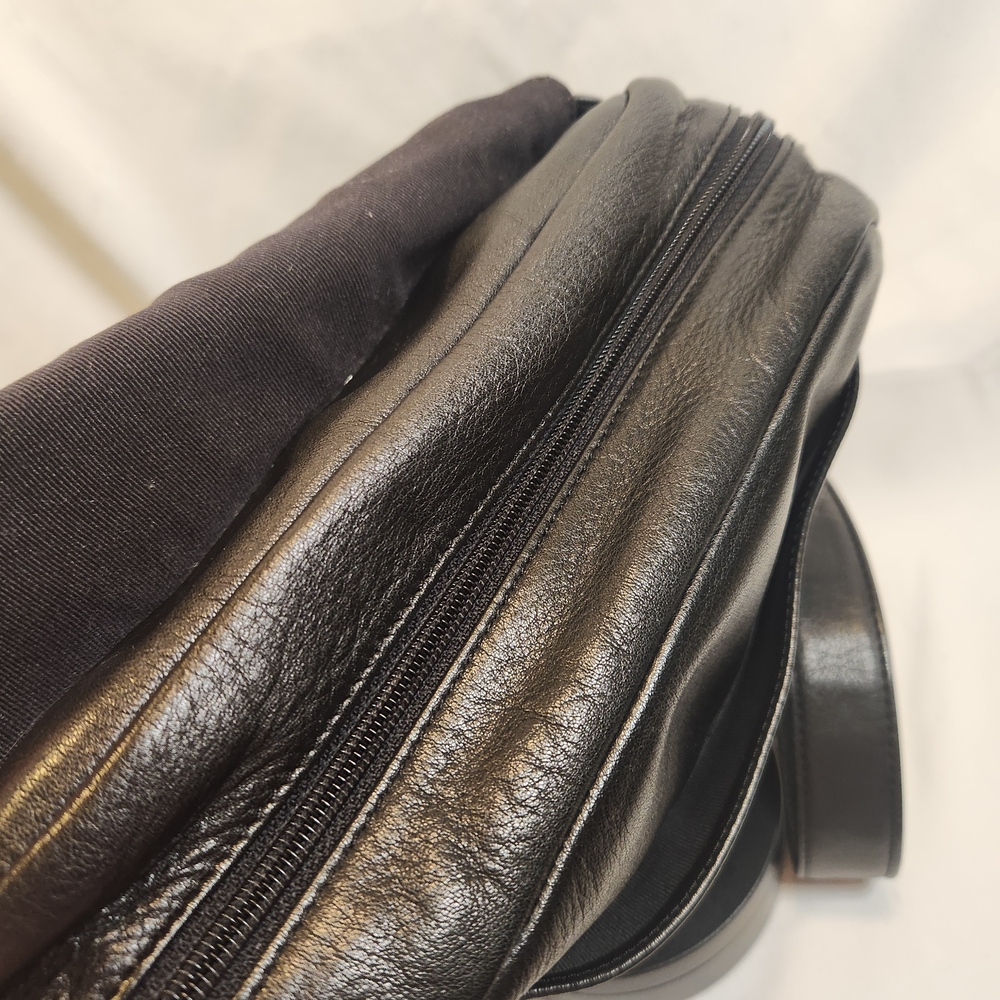 Americana By Sharif Black Leather Shoulder/Crossbody Bag - Picture 11 of 14